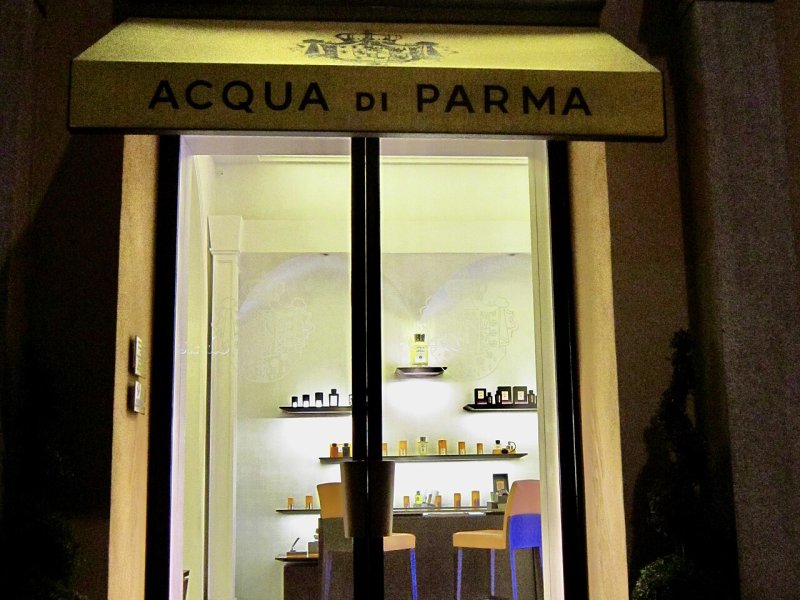 parfum-annonce-demo-2-small-0