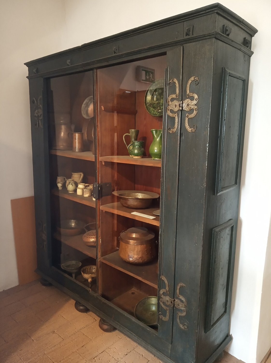 mobilier-arts-de-la-table-annonce-demo-2-big-0